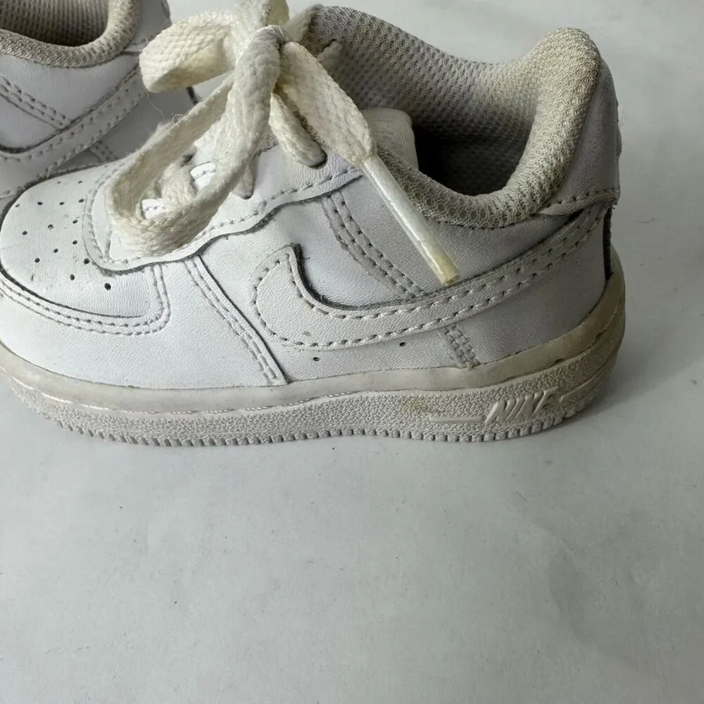 Nike‎ Air Force Toddler Size 4C Low Top Sneakers White